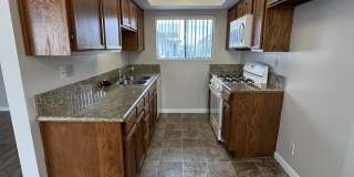 515 E Elmwood Ave 515 E Elmwood Ave Gallery 1