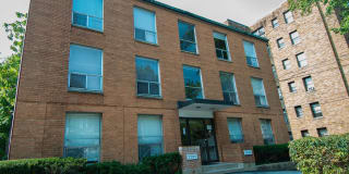 Connecticut Avenue Apartments Gallery 15