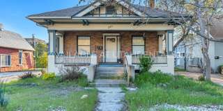 271 N 200 E Gallery 26