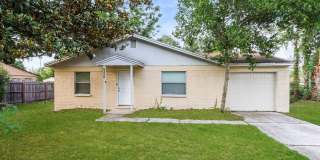 3 BR/2BA | Newly Renovated Single Family Home | 1-Car Covered Parking | Front yard! Gallery 1