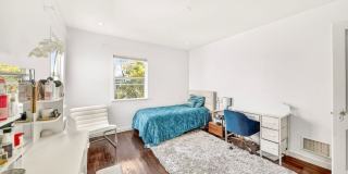 9928 Robbins Dr Gallery 46