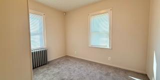 2 Bedroom, 1 Bath Home  & Garage Available in Peoria IL! Gallery 8