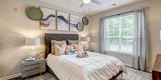 Centerview at Crossroads Gallery 9