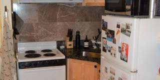 Charming 1 Bedroom-No Broker Fee Gallery 3