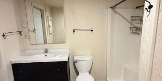 The Perfect House for Roommates, 6bdrms, 3.5 baths, 1.5 miles from Oregon Tech and Sky Lakes Medical Center Gallery 10