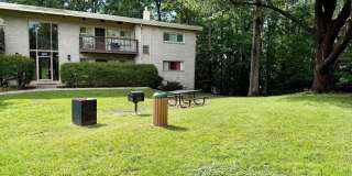 4933 AMERICANA Drive Gallery 17