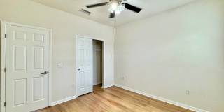 9614 Oak Glade Ave Gallery 32