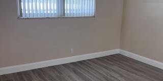 251 S Golf Gallery 8
