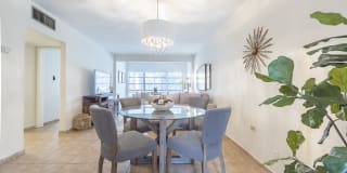 Spectra at Plantation Gallery 4