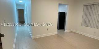 221 SW 9 AVE Gallery 25