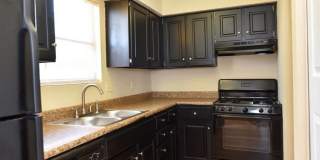 Pavilion Lakes Apartments Gallery 16