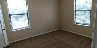 2200 Weiss Lane Gallery 15