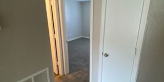 River Walk Apartments Gallery 133