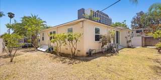 Corner lot home on a classic tree lined Beverly Hills street Gallery 29