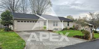 Beautiful 3 Bd/2 Ba Brick Single Family Home w/2-Car Garage in Powell! Gallery 1