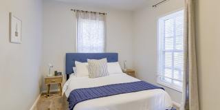 Cozy 1 Bedroom Bungalow!! Gallery 20