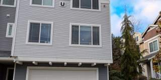 North Lynnwood 3 bdrm with Bonus/Media Room Gallery 20