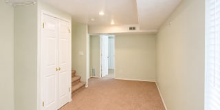Charming 5-Bedroom Cul-de-Sac Home in Sandy with Garden Beds and Outdoor Space Charming 5-Bedroom Cul-de-Sac Home in Sandy with Garden Beds and Outdoor Space Gallery 19