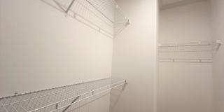 5680 Woodford St Gallery 12