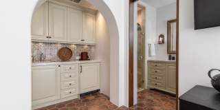 4949 E Lincoln Drive Gallery 32