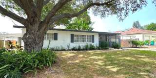 3 Bed 2 Bath Home for Rent in Seminole, FL *Available NOW* Gallery 1