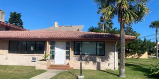 Beachside Rental Gallery 1