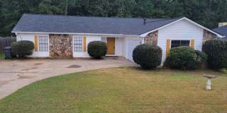 1548 Brandon Square Gallery 1
