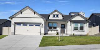 SOUTHRIDGE HOME! Modern Comfort Meets Everyday Convenience! Gallery 1