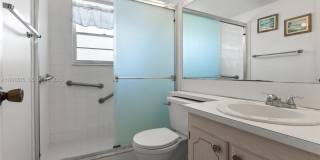 431 Markham T Gallery 7