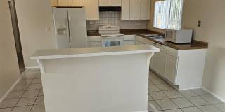 501 SE Thanksgiving Avenue Gallery 5