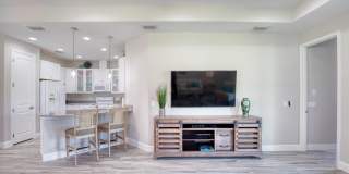 1131 Fins Up Court Gallery 22