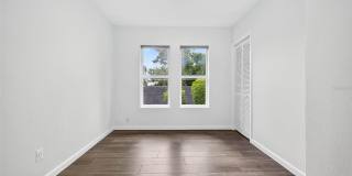 809 E BAKER Street Gallery 18