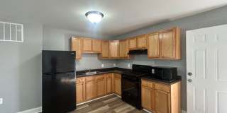 2700 Pelham Avenue Gallery 3