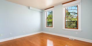 137 23rd Ave E, Seattle, WA 98112 — 3 Bed | 2.5 Bath Gallery 13
