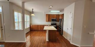 20622 GLENMERE Square Gallery 9