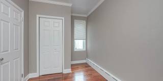 2648 Mole St. Gallery 12