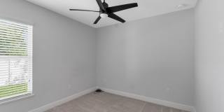 431 Midvale Terrace Gallery 23