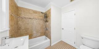 2074 Summit Avenue Gallery 2