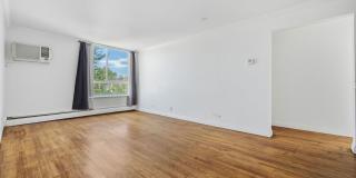 Sunny Corner Condo in the Heart of Capitol Hill | 2 Bed • 2 Bath • 795 Sq. Ft. Gallery 3