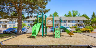 Pacific Crest Apartments Gallery 16