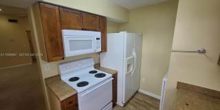 1002 Adams Ave Gallery 12