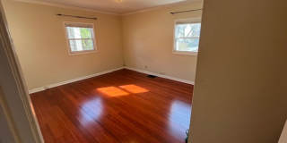 2 bed 2 bath Single Family Home in Bexley w/ Bonus Rooms Gallery 11