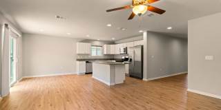 10110 Relic Oaks Gallery 14