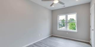 1225 W DAUPHIN Street Gallery 5