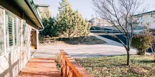 SMALL DOG FRIENDLY!!!  Meadow Street House Gallery 47