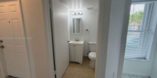 1137 NW 123rd Court Gallery 3