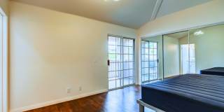 Portland Place: 2370 Portland Street - Three Bedrooms Near USC! Gallery 28
