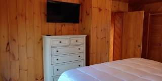 Fully Furnished Executive Sander's Beach Rental Gallery 26