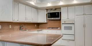 3518 Blackstone Street Gallery 12