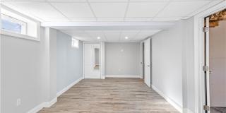 Fully Renovated Single Family Elmhurst Home Near PC & Downtown Providence Gallery 17